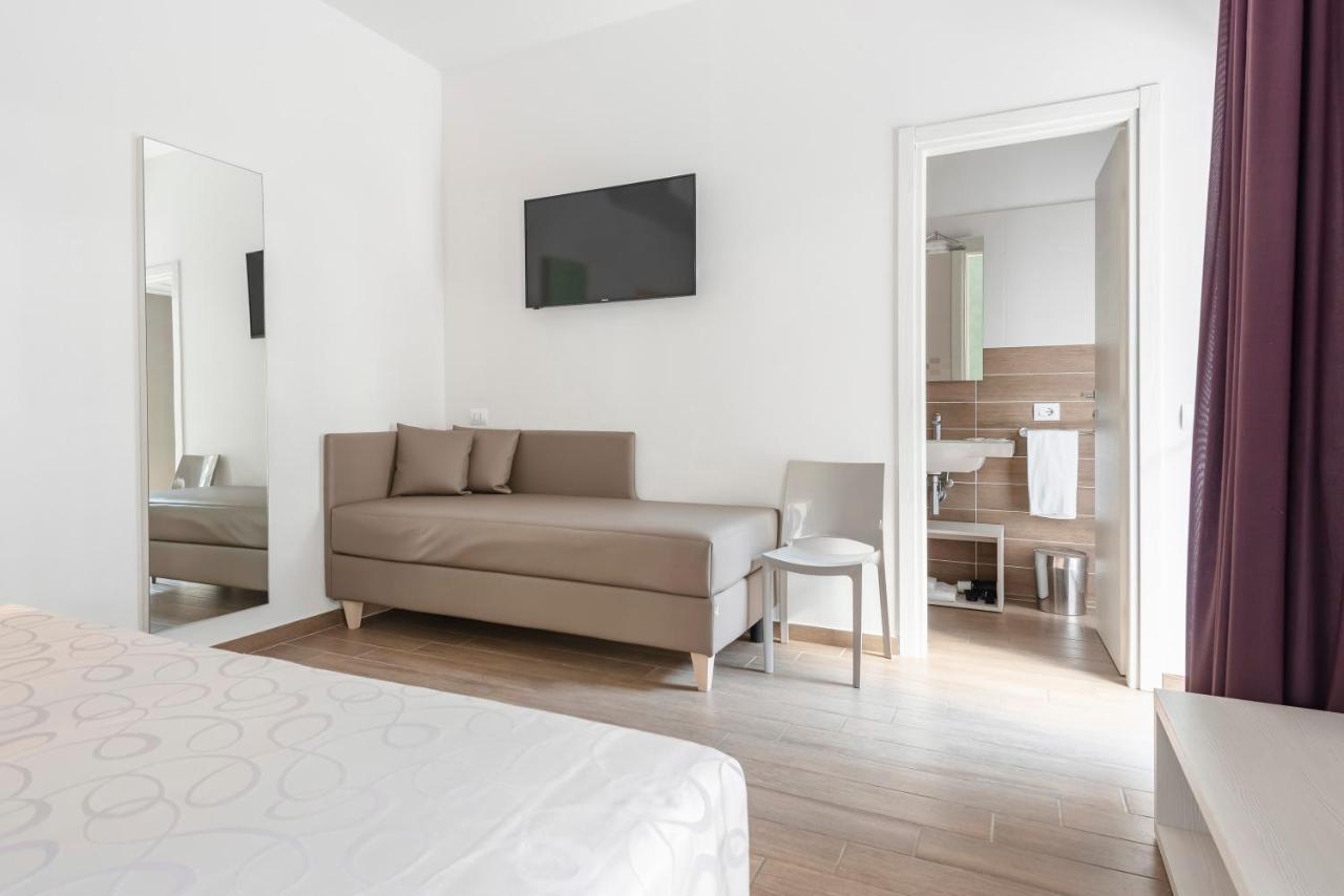 Hotel La Pineta Follonica Kültér fotó