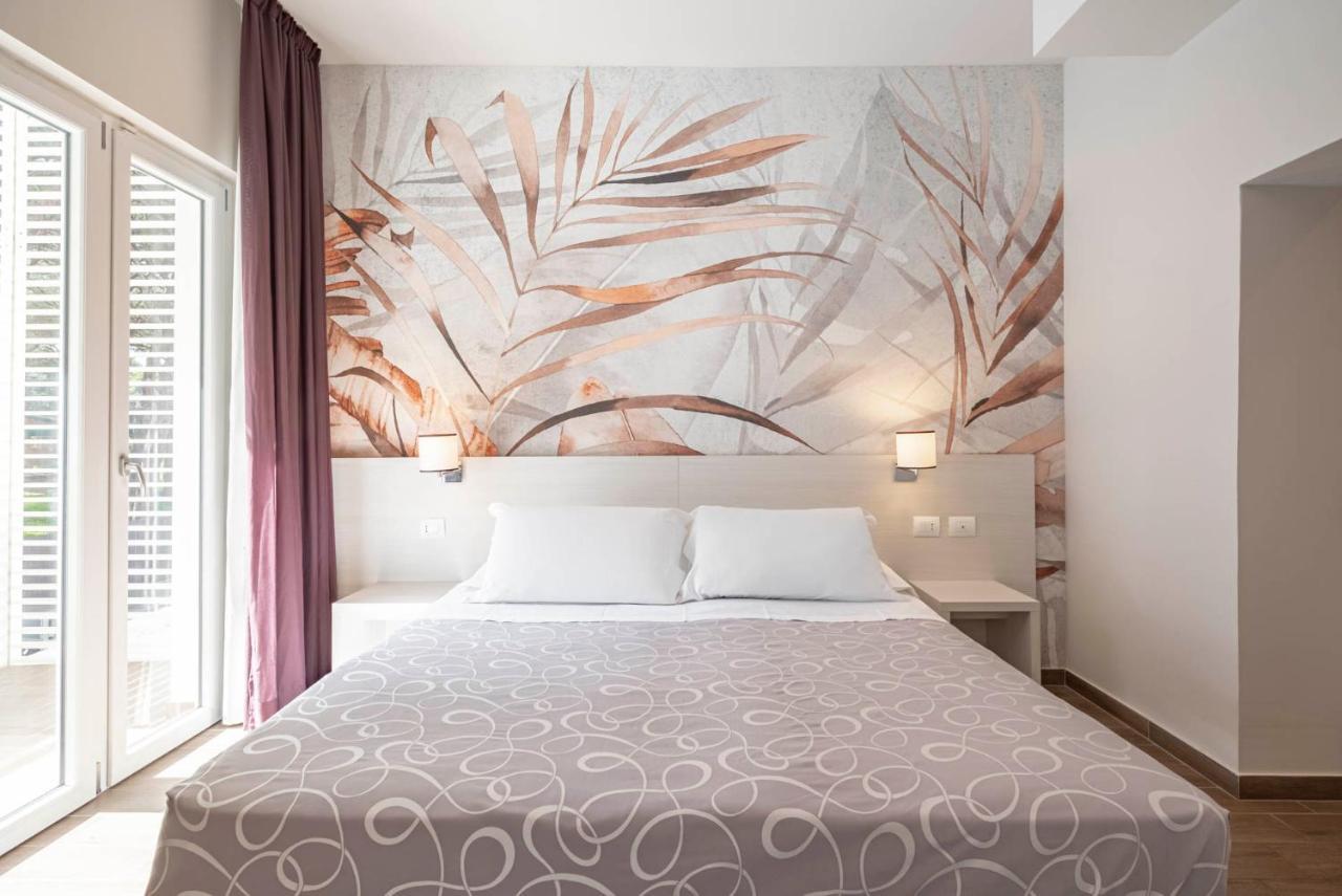 Hotel La Pineta Follonica Kültér fotó