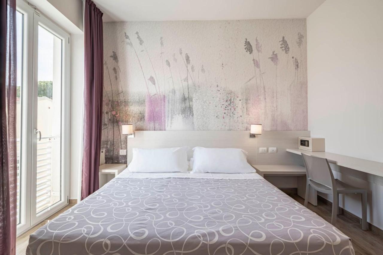 Hotel La Pineta Follonica Kültér fotó