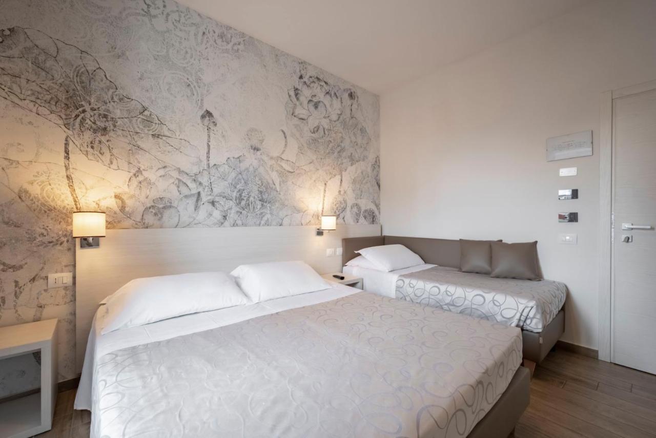 Hotel La Pineta Follonica Kültér fotó