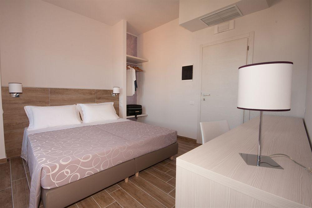 Hotel La Pineta Follonica Kültér fotó